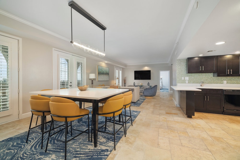 Presidential Suite, 1 Twin Bed