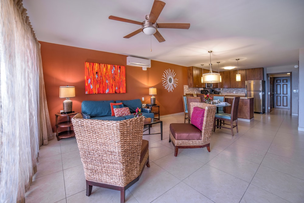 Deluxe Suite, 1 Bedroom, Fully Equipped Kitchen