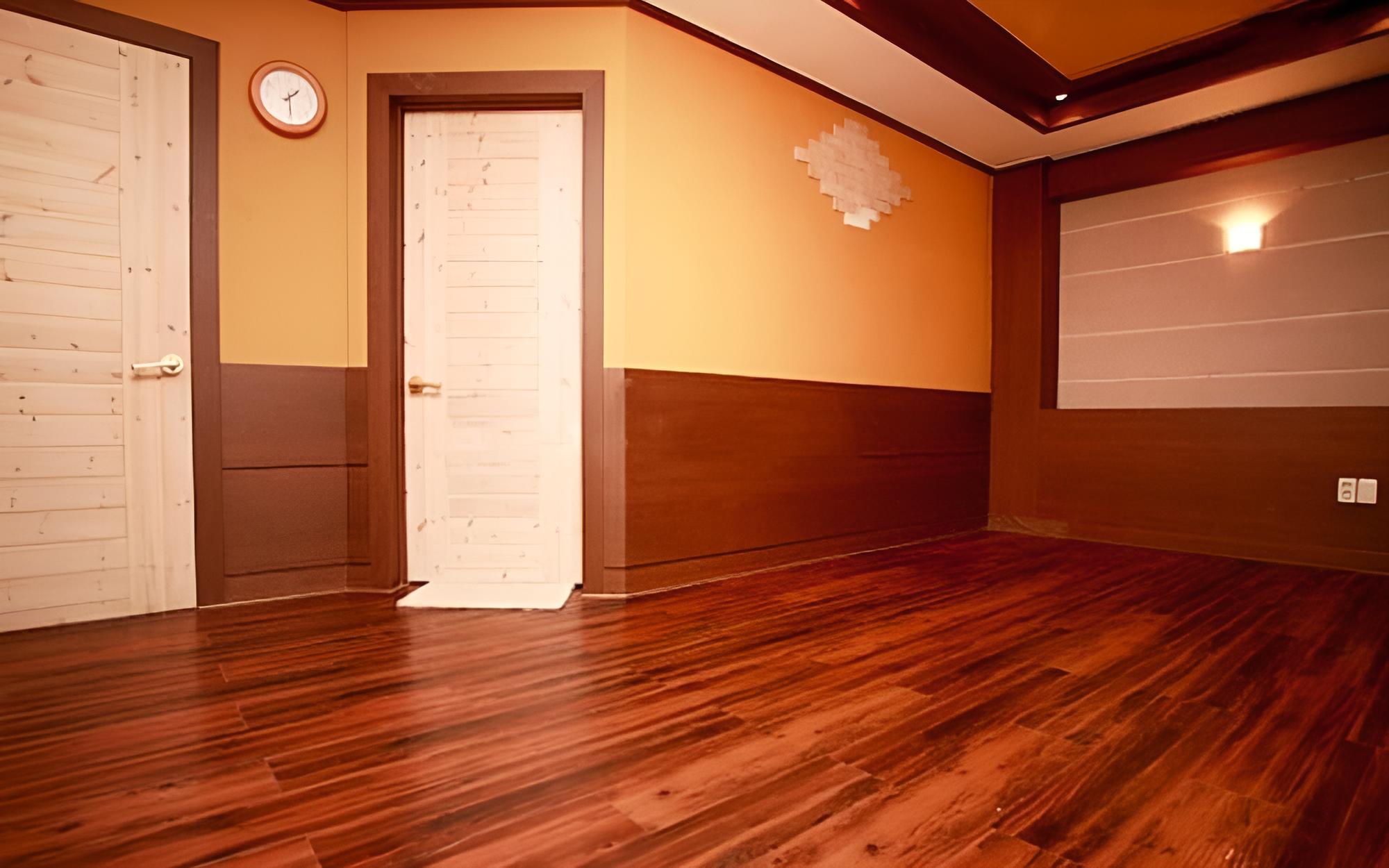 Room (1F Ondol Room 3)