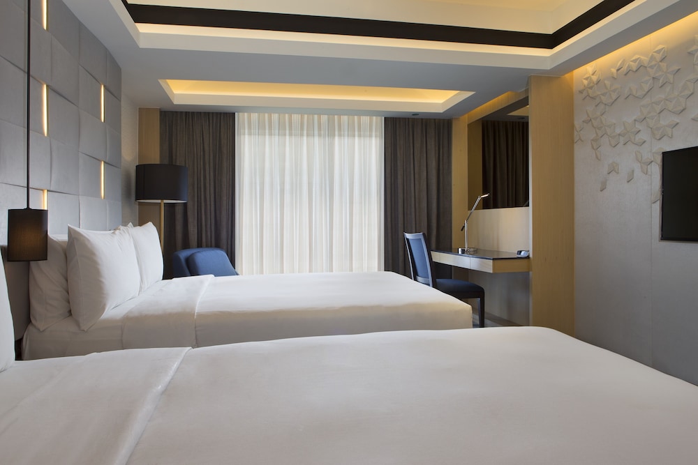 Room, 2 Twin Beds, Non Smoking, City View - Photo 3
