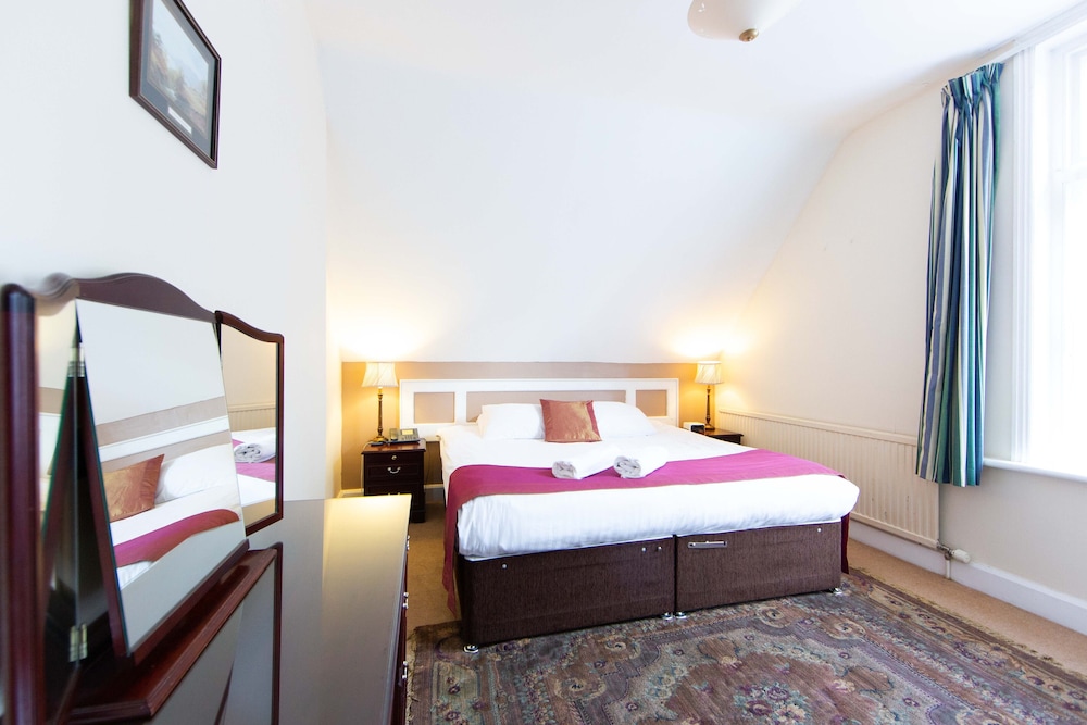 Junior Double Room, Rear View