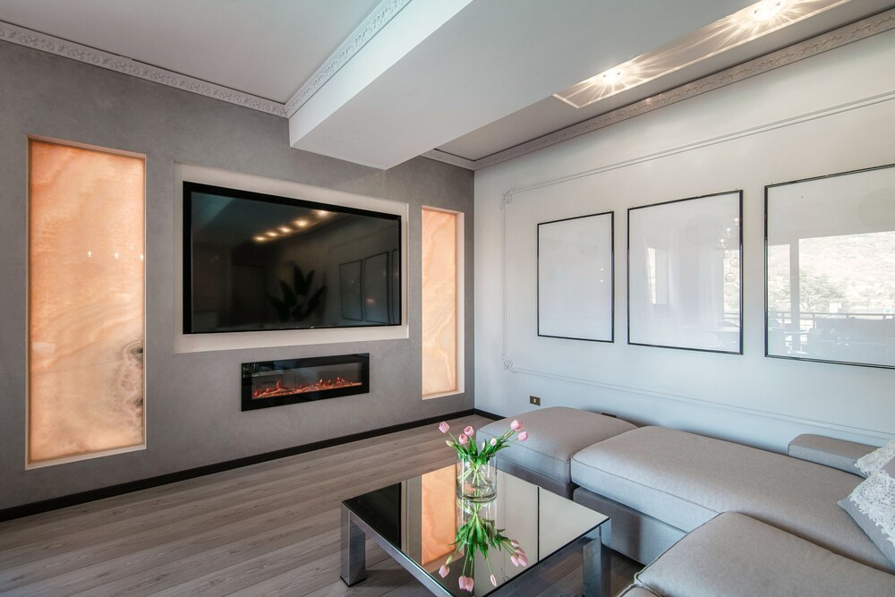 Apartment photo 2