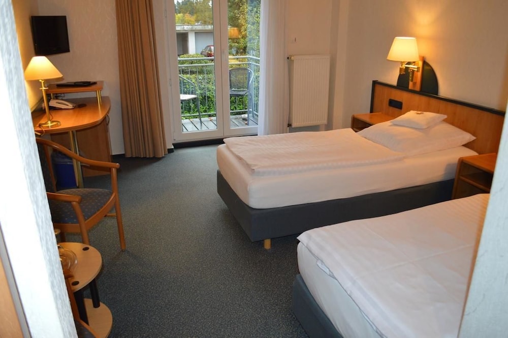 Double or Twin Room photo 2