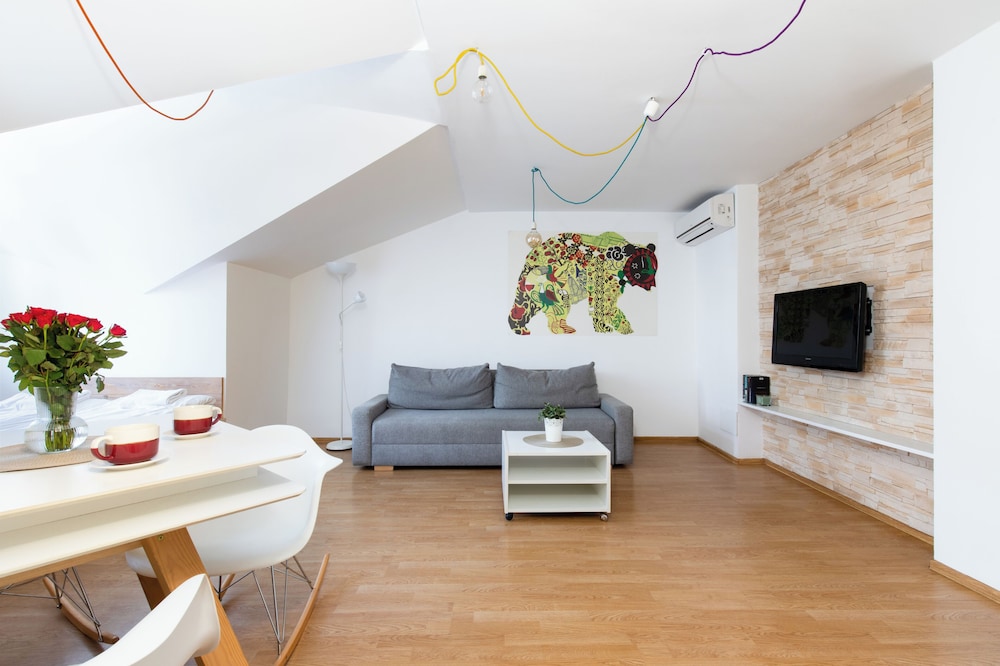 Comfort Studio