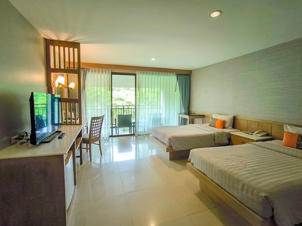 Deluxe Hotel Garden View (HOT DEAL) - Photo 14