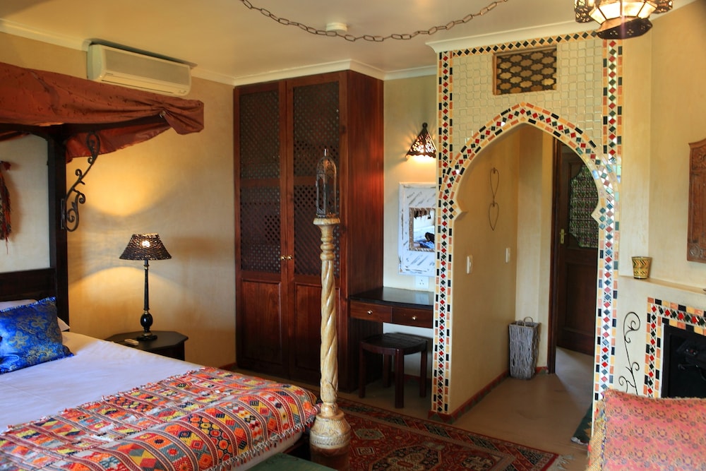 Deluxe Room - Photo 2