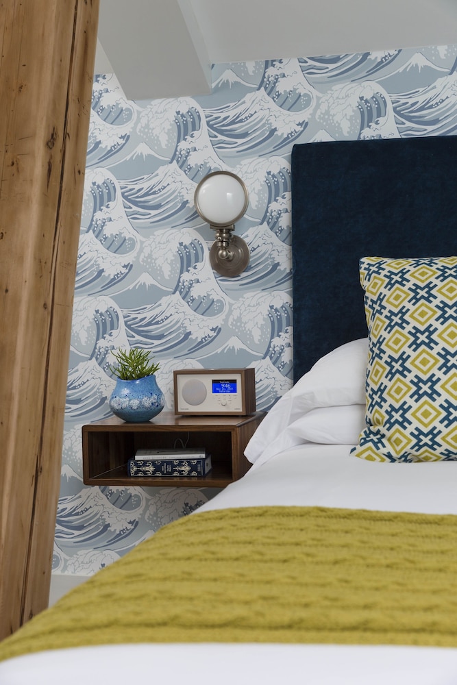 Lark Suite photo 2
