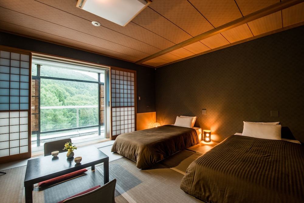 Traditional Quadruple Room photo 1