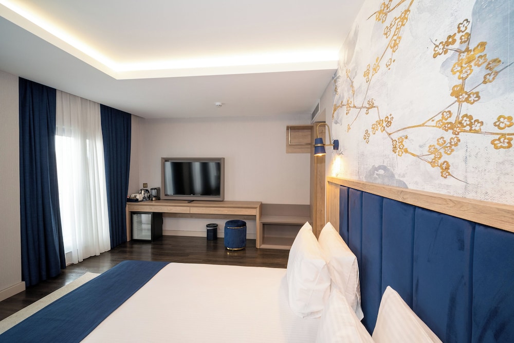 Signature Room photo 2