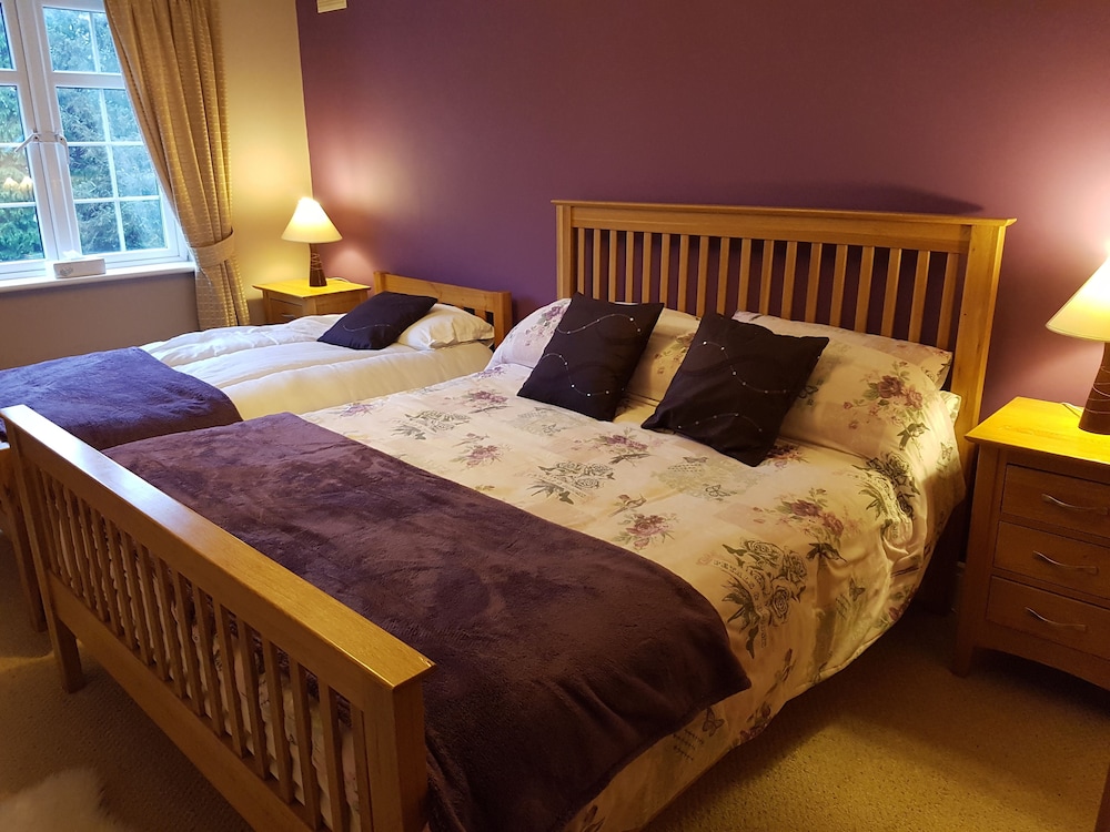 Family Room, Ensuite photo 1