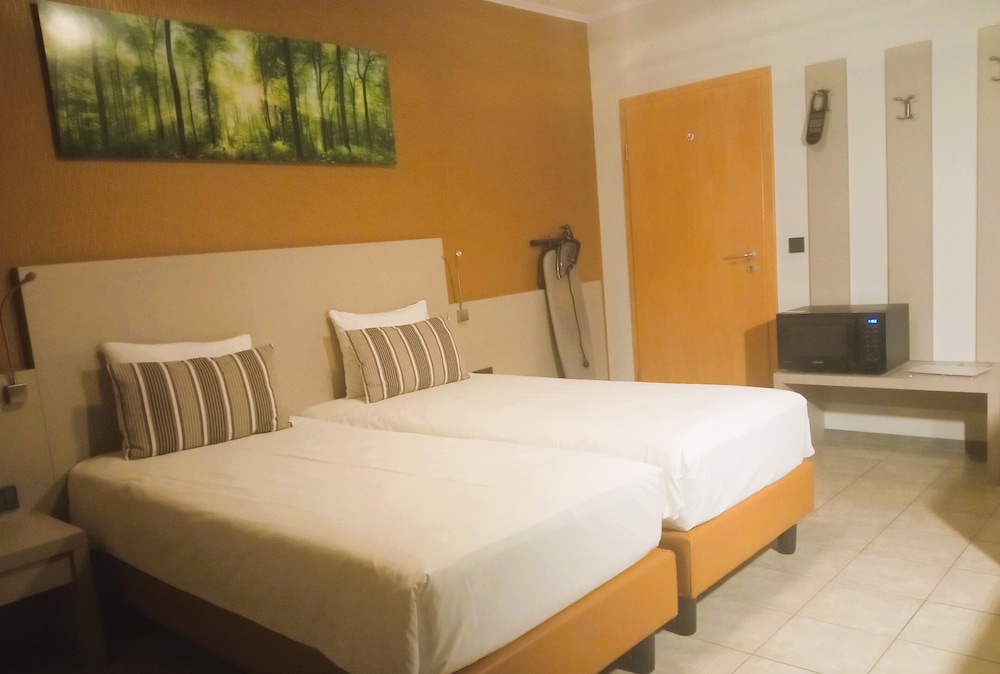 Standard Double or Twin Room, Private Bathroom