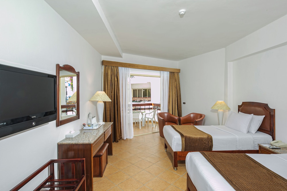 Standard Room - Photo 1