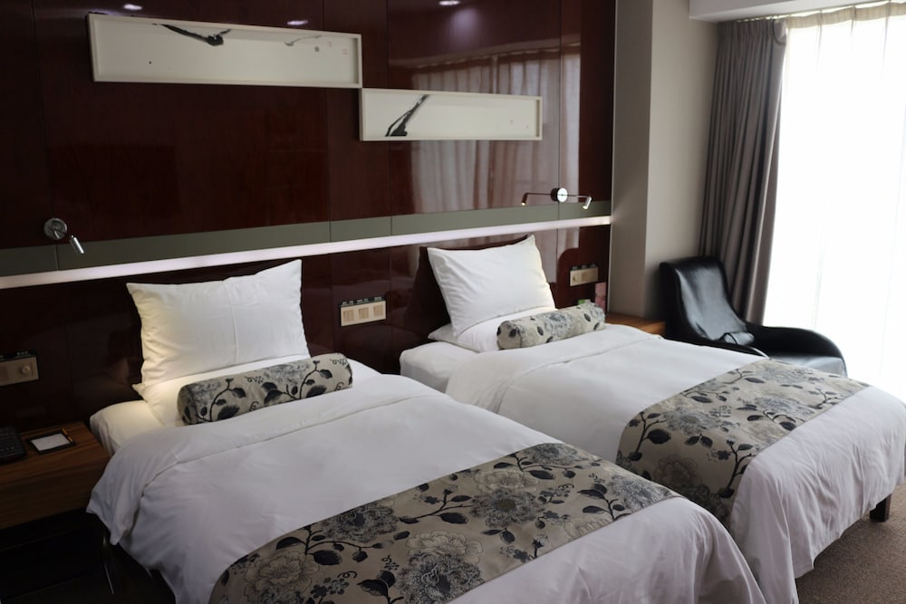 Business Twin Room photo 3