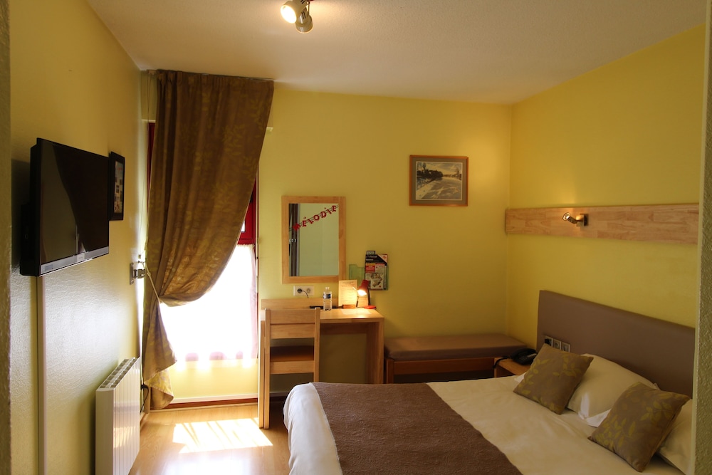 Double Room, 1 Queen Bed