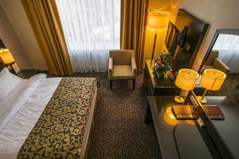 Standard Double room (Renovated) photo 1