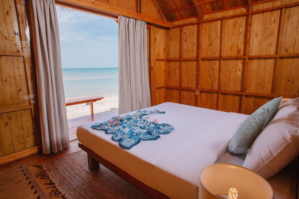 Seaview Vip Beach Hut