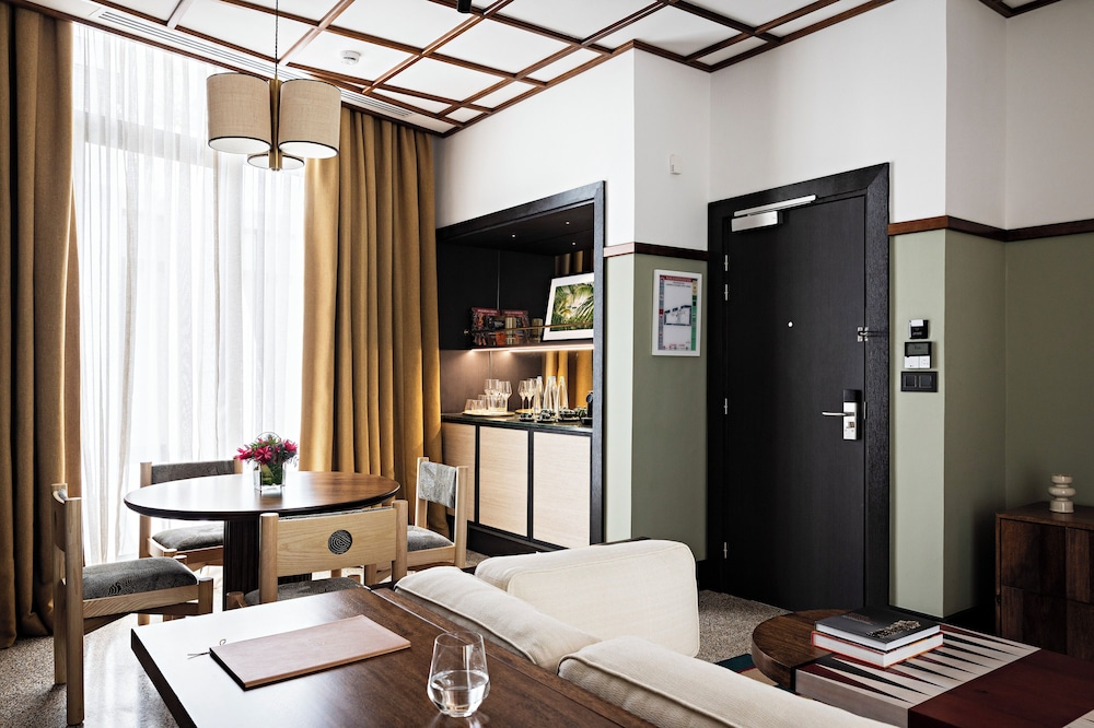 Junior Suite