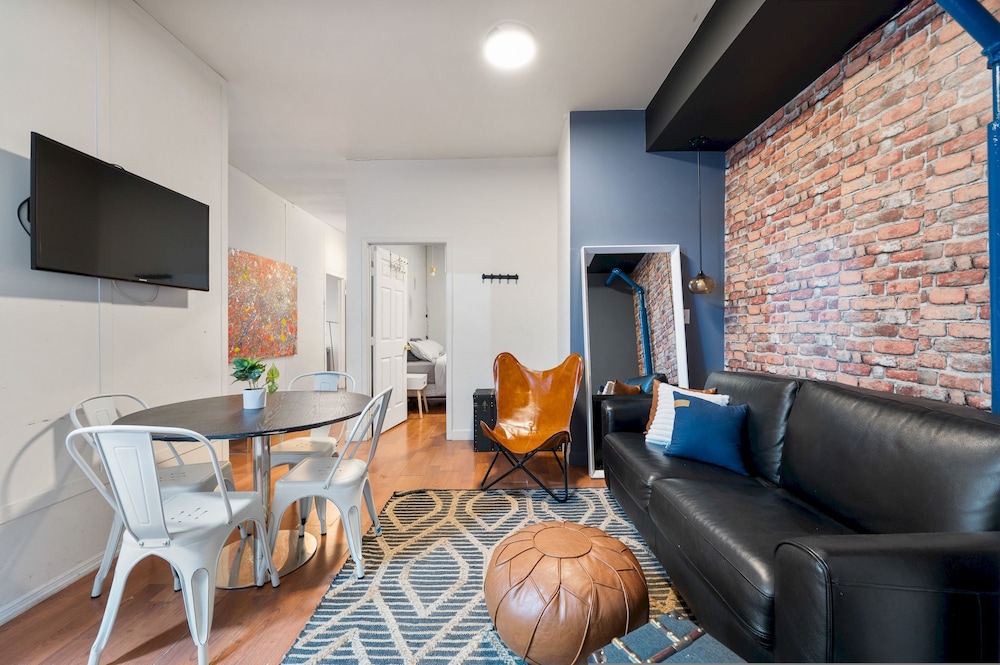 Apartment photo 3