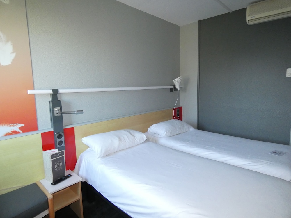 Standard Room, 1 Double Bed - Photo 2