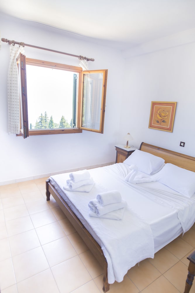 Double Room, Garden View photo 2