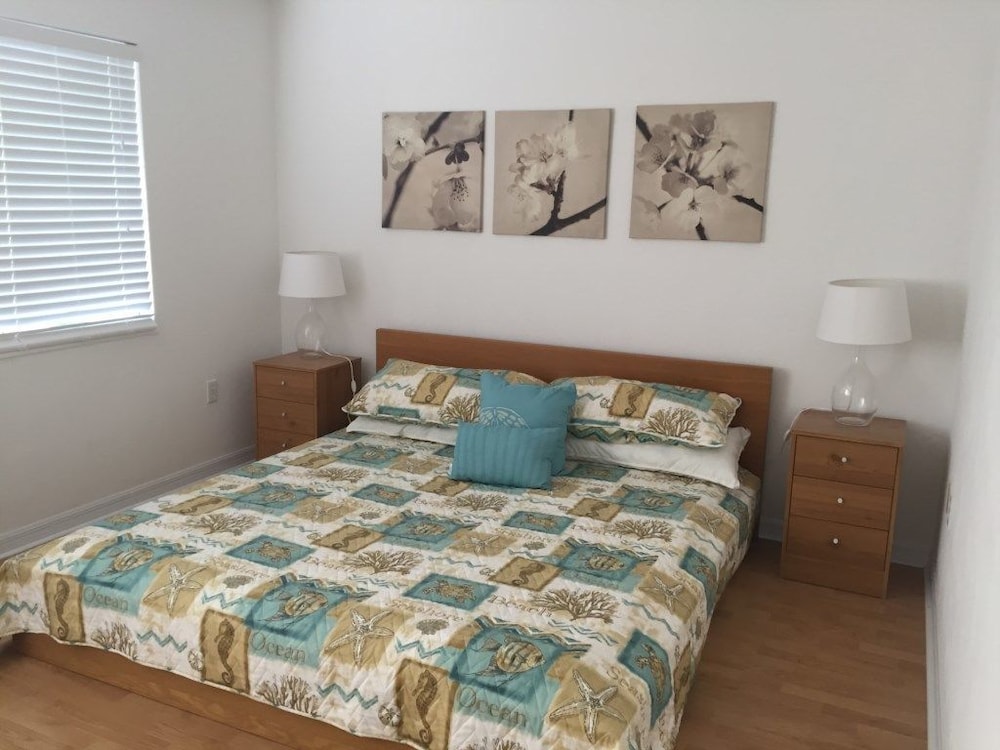 Townhome, 2 Bedrooms