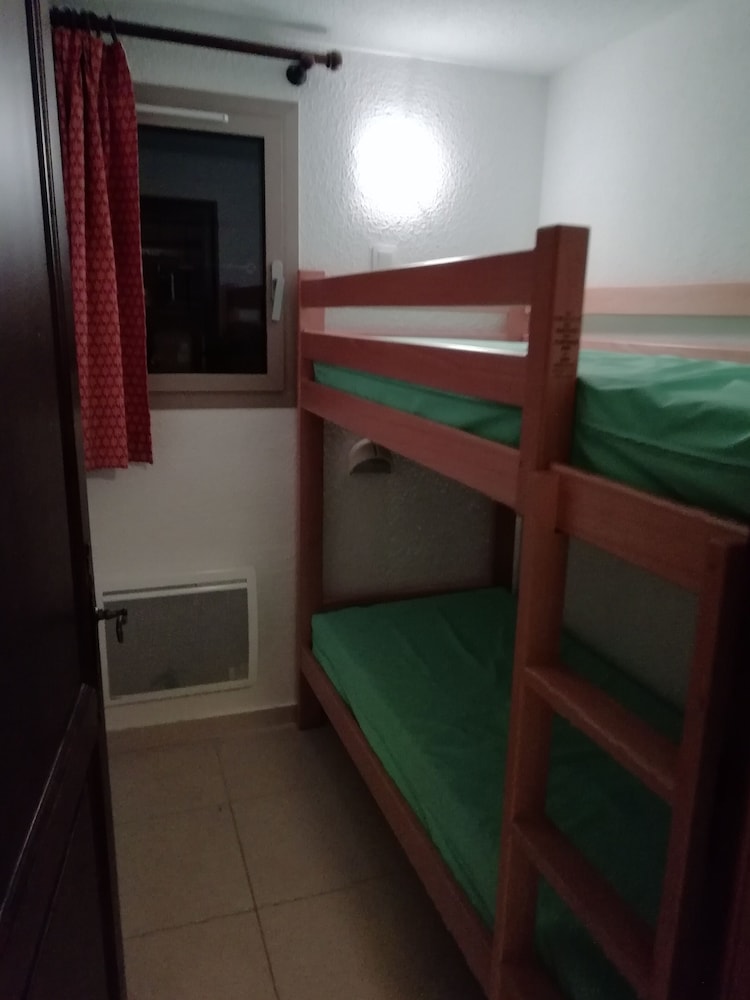 2 Bedrooms Apartment 4 People 1 baby Bunk beds and Terrace