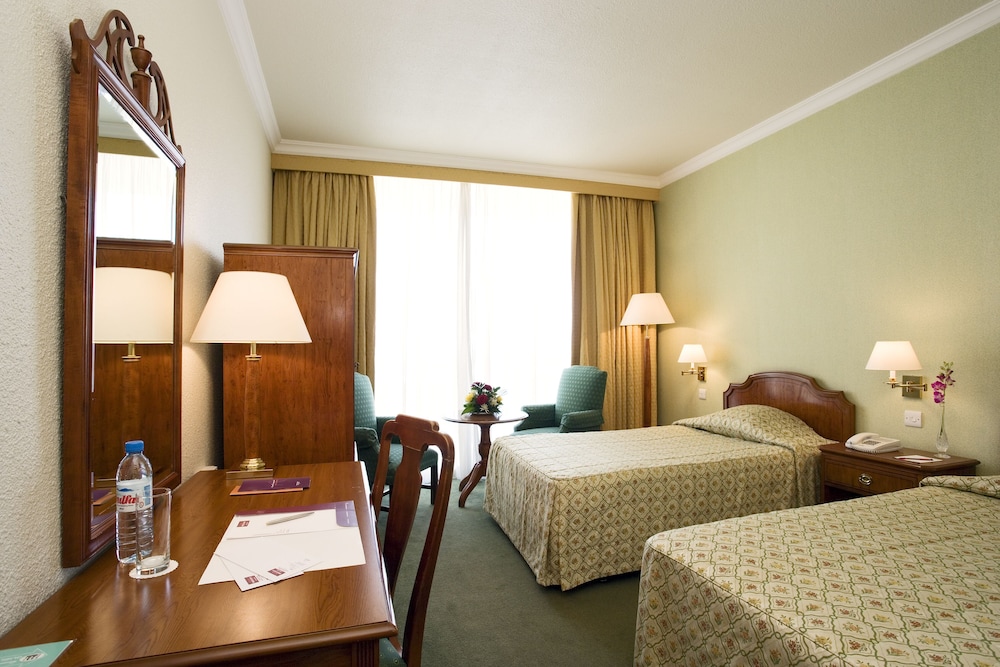 Standard Twin Room photo 3