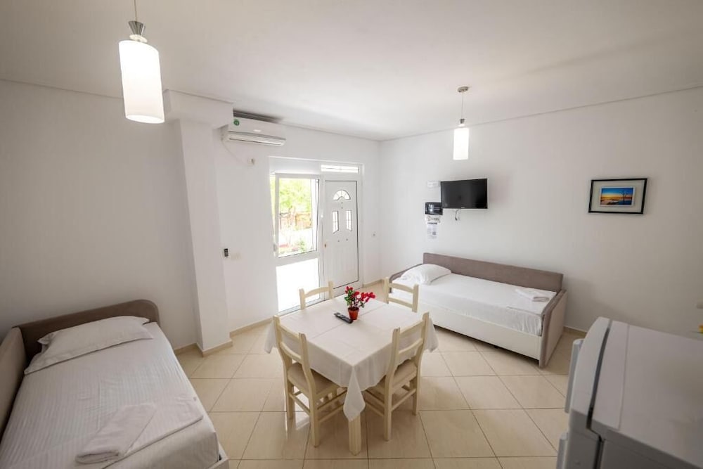 Superior Apartment, Garden View