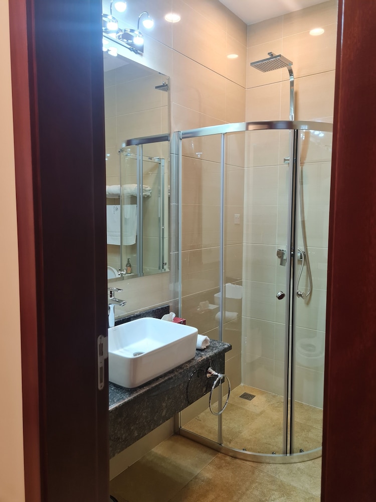 Standard Room - Photo 6
