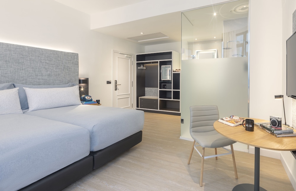 The Innside Room