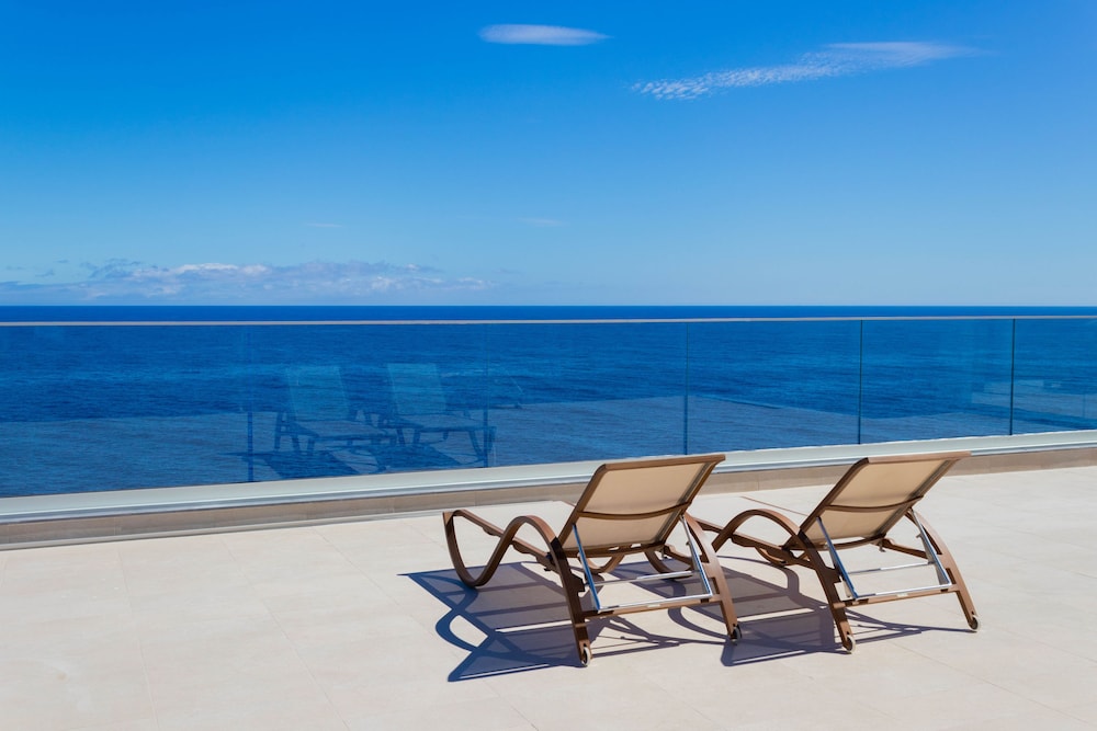 Twin Room, Sea View - Photo 3
