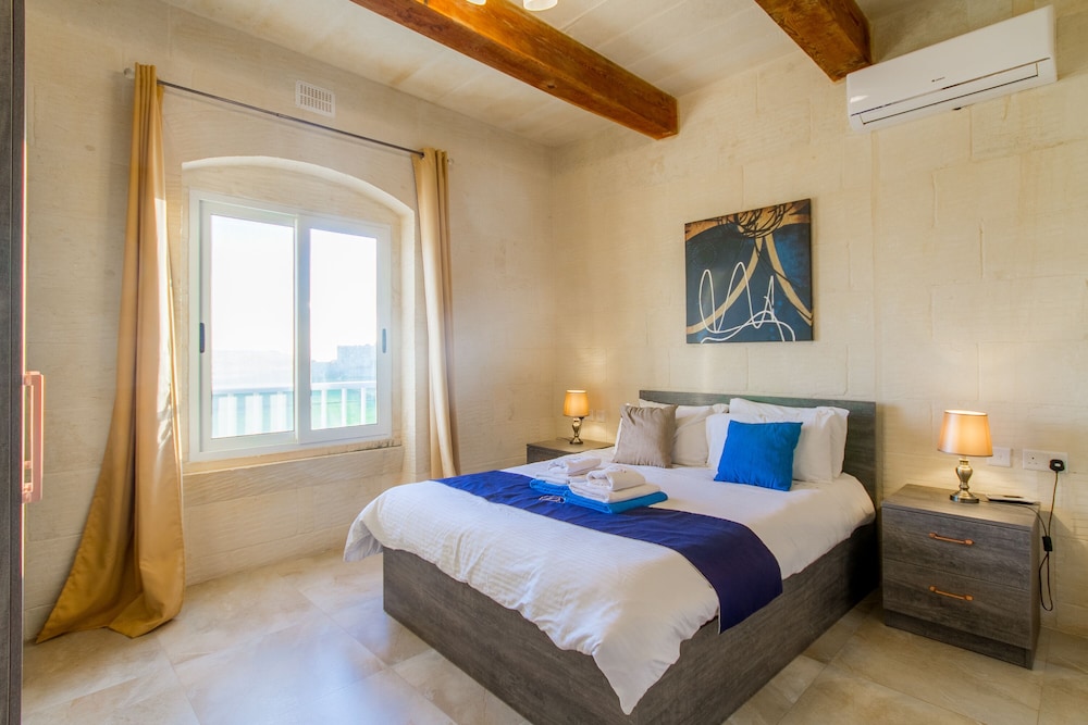 Family House, Multiple Bedrooms (Inni Gozitan Farmhouse Private Pool)
