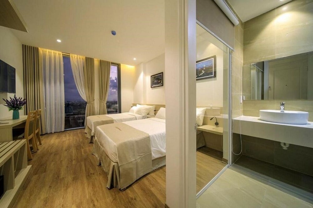 Luxury Triple Room photo 2