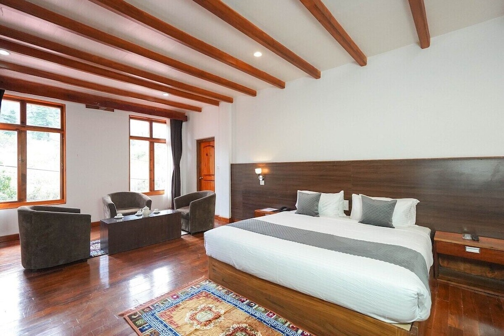 Deluxe Double or Twin Room photo 2