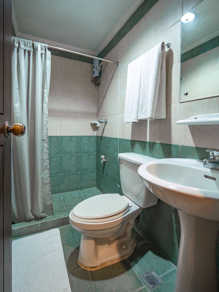 Double or Twin Room, City View (with Air Condition) photo 2