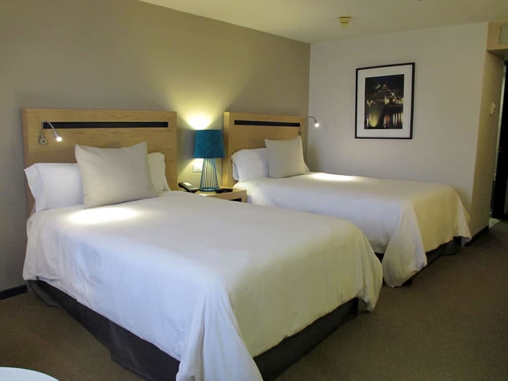 Deluxe Room, 2 Double Beds - Photo 3