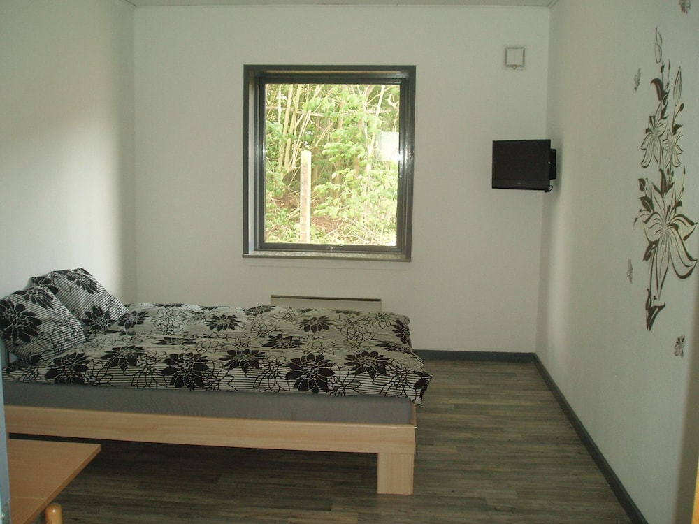 Basic Double Room photo 1