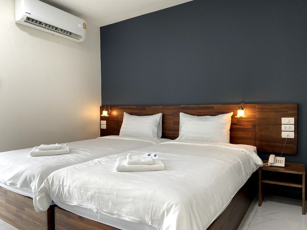 Superior Twin Room photo 2