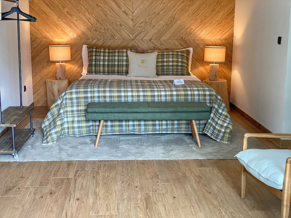 Superior Double Room, Vineyard View (Quarto 6)