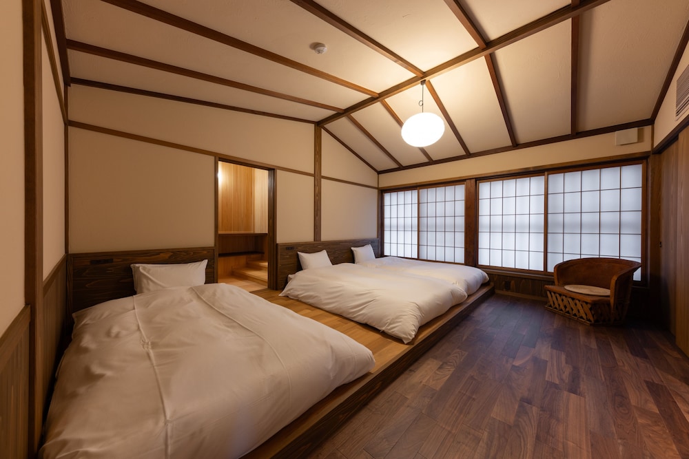 Triple Room - Photo 1