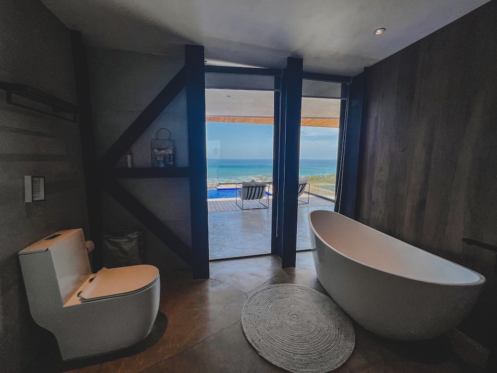 Luxury Villa photo 3