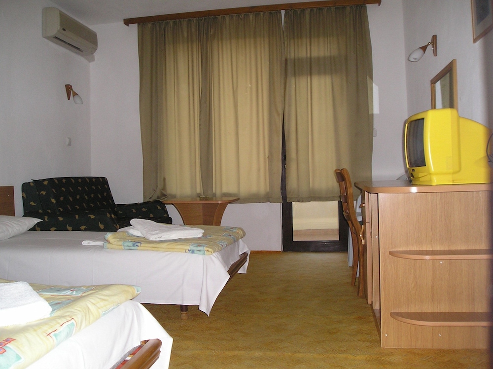 Standard Double Room, Balcony photo 1