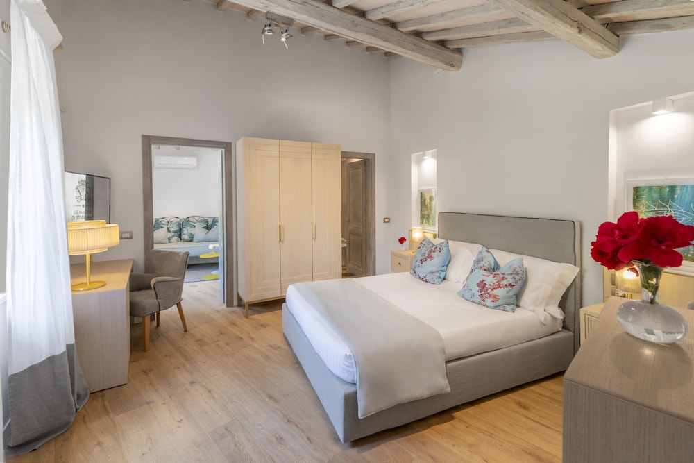 Junior Room