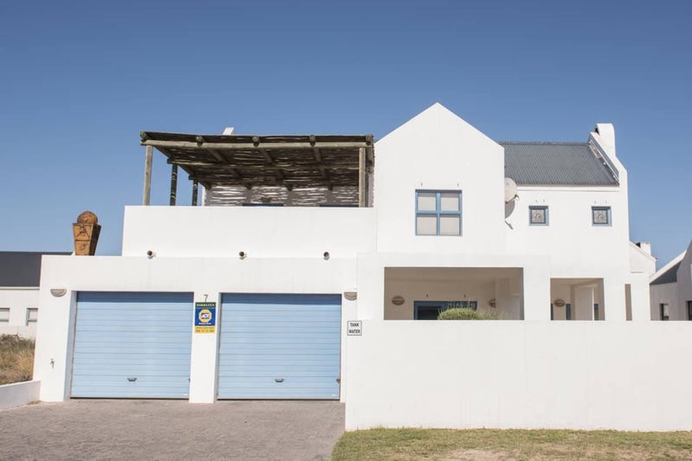 House, 4 Bedrooms, Smoking, Private Pool