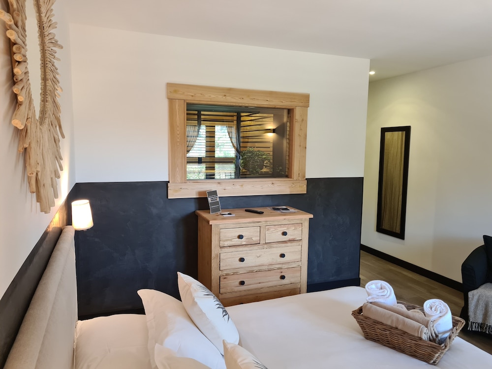Standard Double Room photo 3