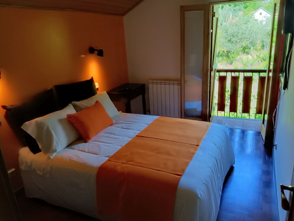 Classic Room - Photo 30