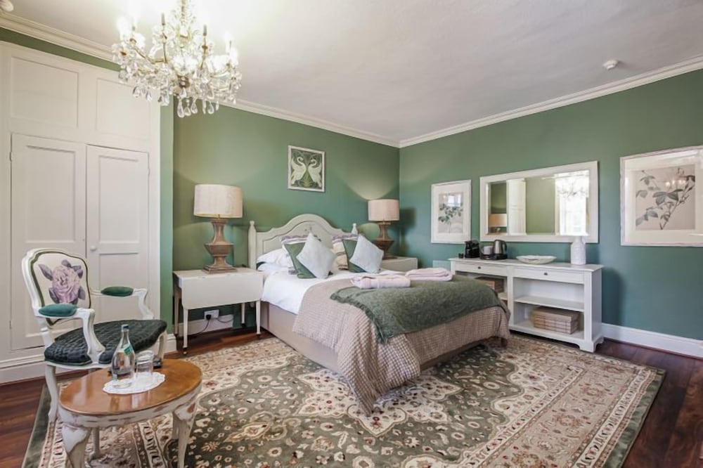 Luxury Room