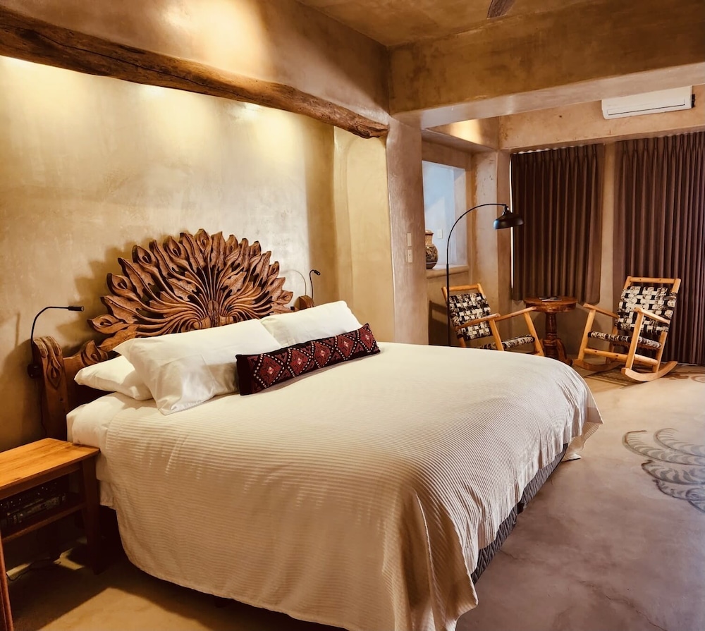 Deluxe Suite photo 1