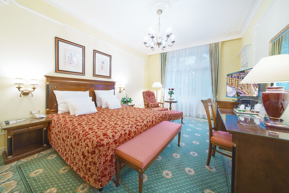 Executive Double Room (Supreme Wellness and Fitness access)