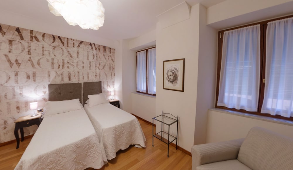 Suite (Loft, beach access included) - Photo 3